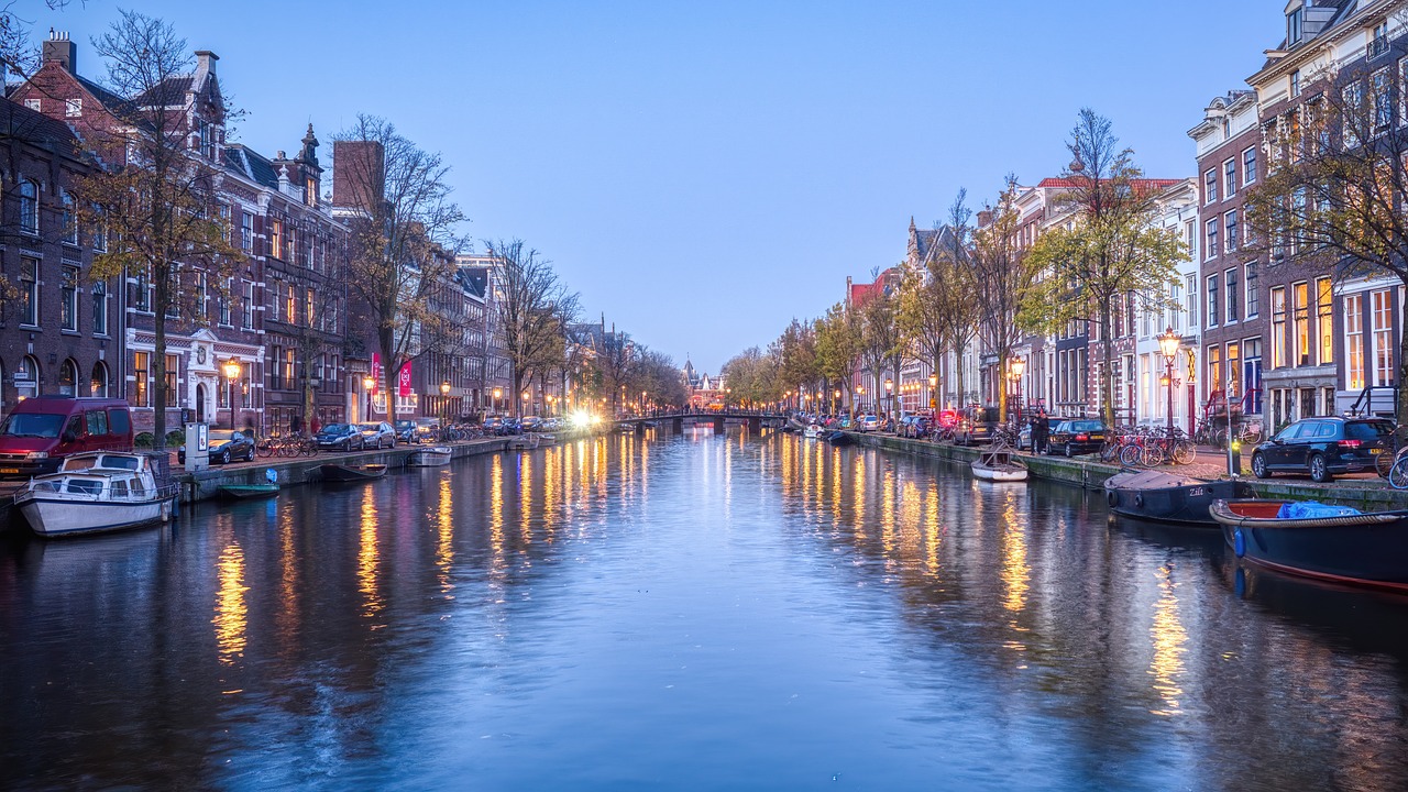 img-amsterdam